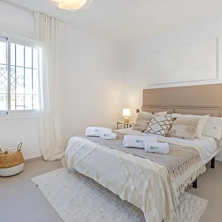 Banus - Beautiful Modern Flat Sea Views Appartement *