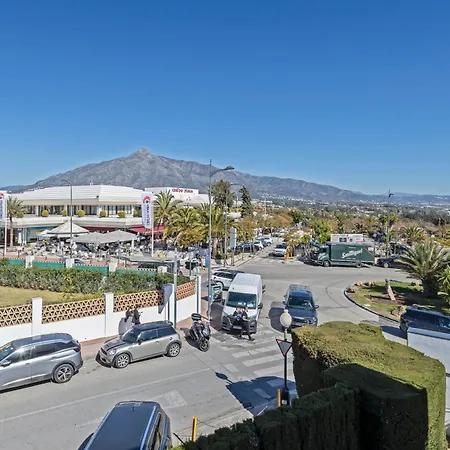 公寓 Banus - Beautiful Modern Flat Sea Views 马尔韦利亚