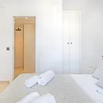 Banus - Beautiful Modern Flat Sea Views *
