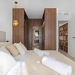 Banus - Beautiful Modern Flat Sea Views Apartment