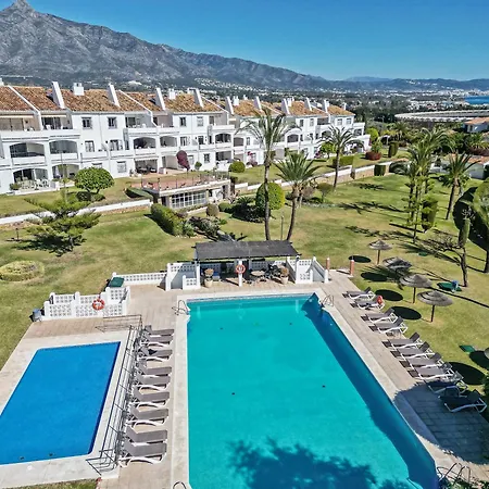 Banus - Beautiful Modern Flat Sea Views Apartment