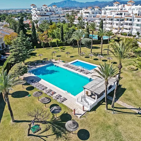 Banus - Beautiful Modern Flat Sea Views Marbella