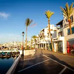 Banus - Beautiful Modern Flat Sea Views Apartament *
