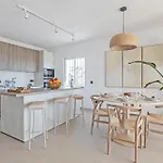 Banus - Beautiful Modern Flat Sea Views