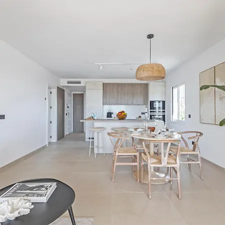 公寓 Banus - Beautiful Modern Flat Sea Views
